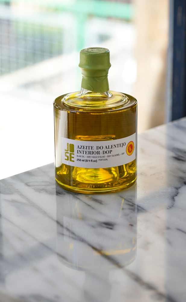 Jose-Gourmet-Olive-Oil-DOP-from-Alentejo-for-web