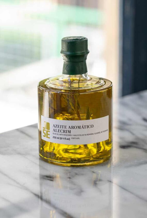Jose-Gourmet-Olive-Oil-with-Rosemary-for-web