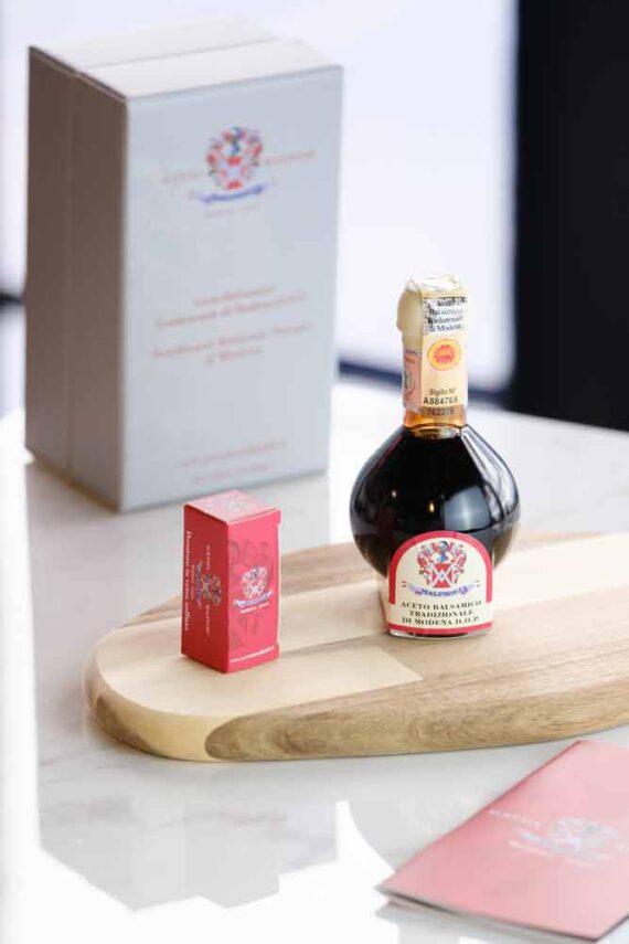 Malpighi-12-years-DOP-Balsamico-Tradizionale,-100ml-Styled-For-Web-3